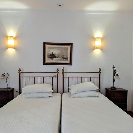 Hotel Solar De Monfalim Евора Екстериор снимка